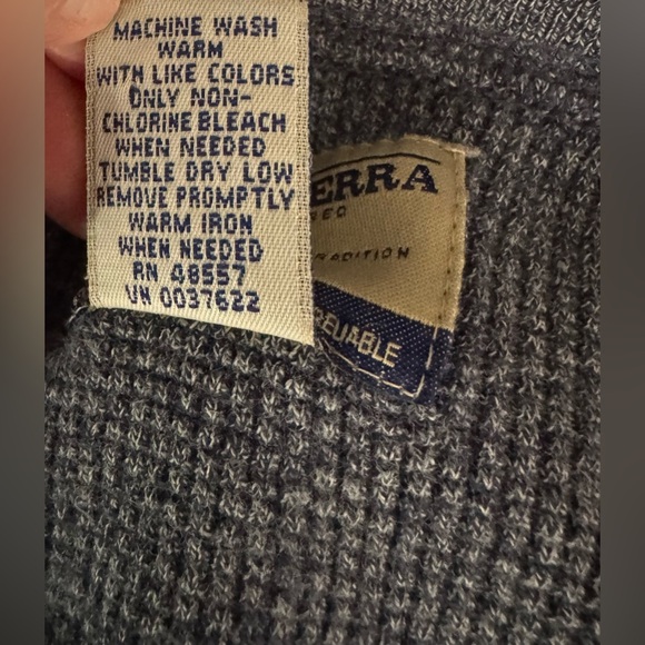 High Sierra Cotton Durable and comfortable Gray Knit Sweater size Medium - Picture 10 of 10